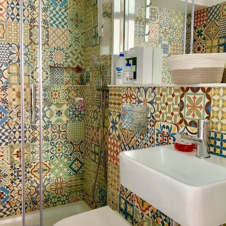 شقة Alfacinha Ajuda *