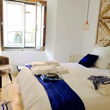 Alfacinha Ajuda Apartamento *