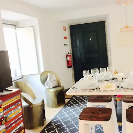 Apartamento Alfacinha Ajuda *
