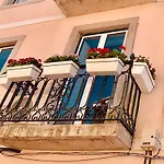 Alfacinha Ajuda Apartment *