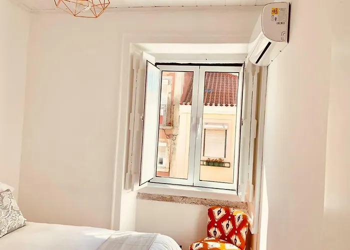 Alfacinha Ajuda * Lisboa