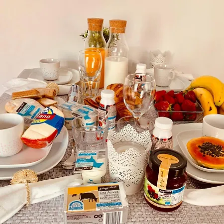 公寓 阿尔法辛哈阿居达公寓 *